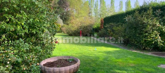 4 Schlafzimmer Villa in Arese, Italy, Nr. 303523 16