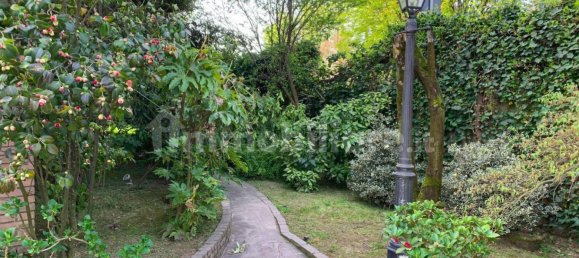 4 Schlafzimmer Villa in Arese, Italy, Nr. 303523 12