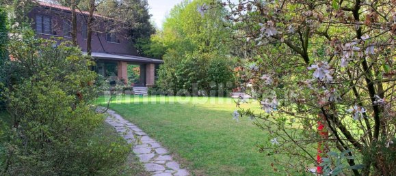 4 Schlafzimmer Villa in Arese, Italy, Nr. 303523 8