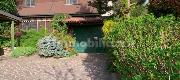 4 Schlafzimmer Villa in Arese, Italy, Nr. 303523 5