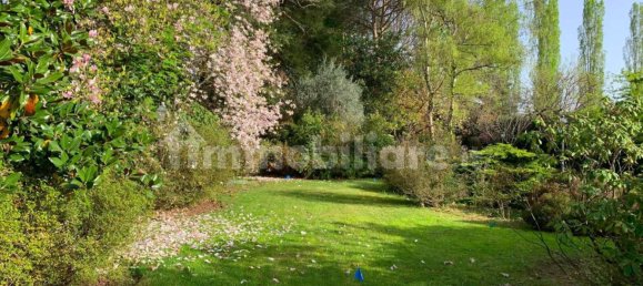 4 Schlafzimmer Villa in Arese, Italy, Nr. 303523 9