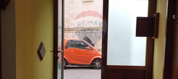 1-salle Propriété commerciale à Petralia Sottana, Italy No. 52939 3