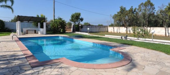 5 rooms Villa in Latiano, Italy No. 235310 2