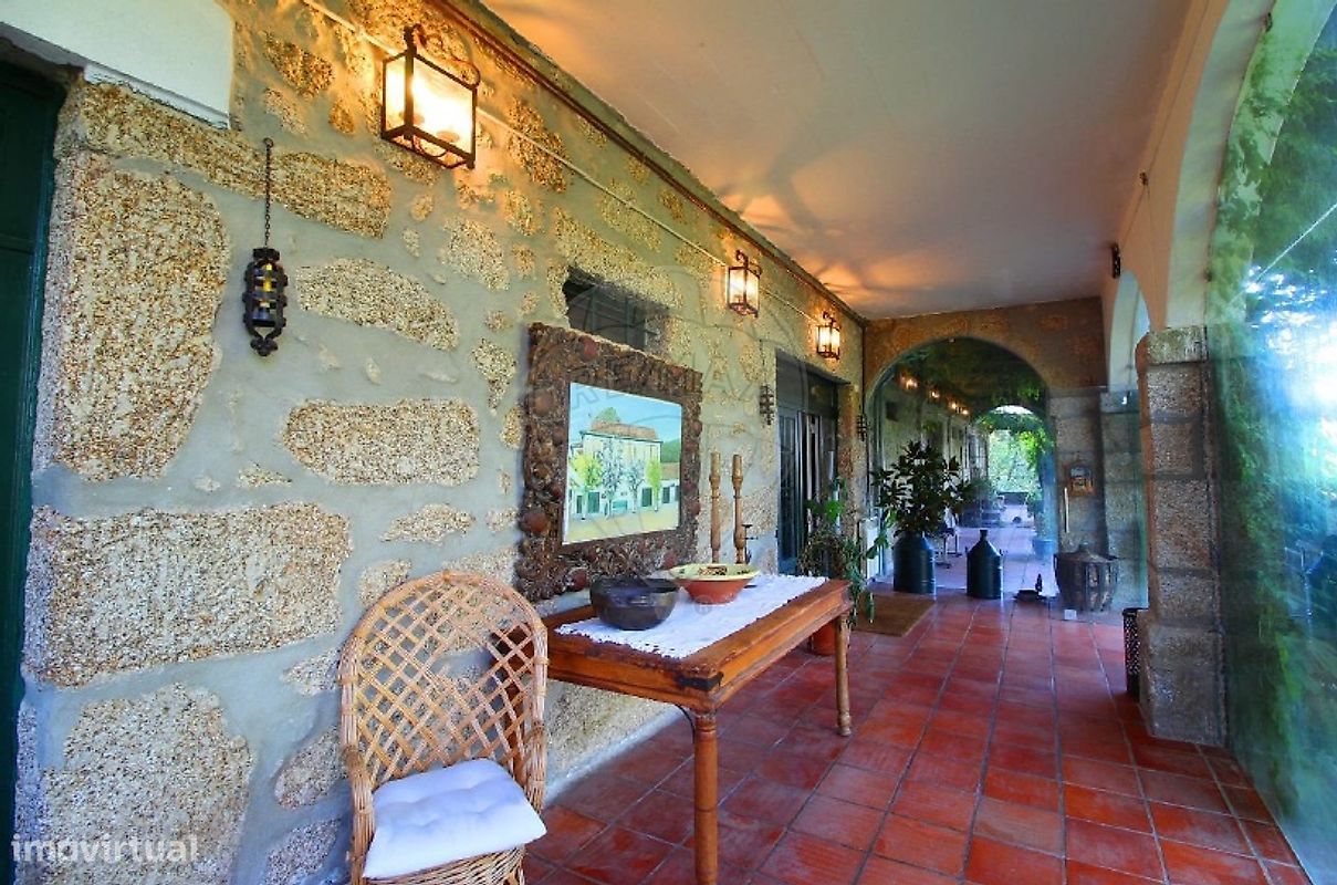 9 bedrooms Castles in Covilha, Portugal No. 170270