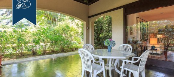 5 bedrooms Villa in Somma Lombardo, Italy No. 354849 15