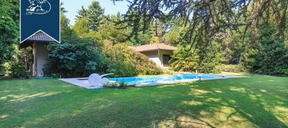 5 bedrooms Villa in Somma Lombardo, Italy No. 354849 3