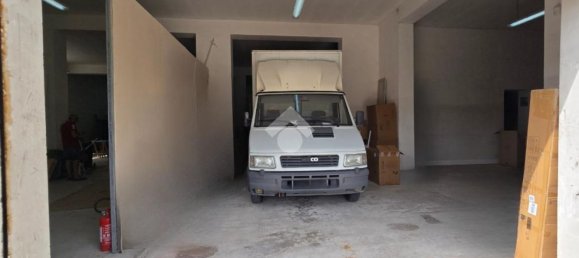 534m² Warehouse in Notaresco, Italy No. 362795 10