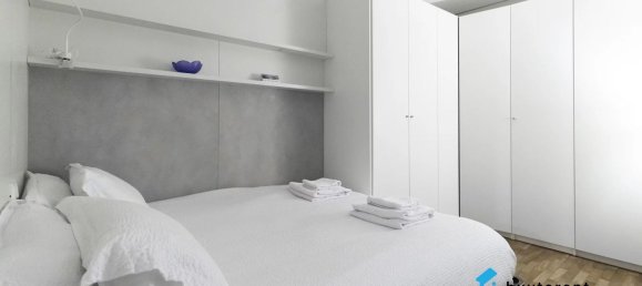 4 bedrooms Apartment in Milan, Italy No. 373176 21