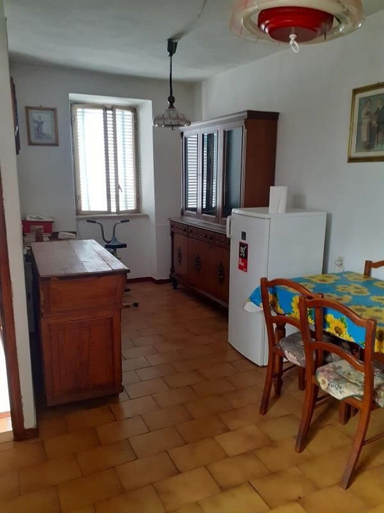 5 rooms House in Coreglia Antelminelli, Italy No. 130847