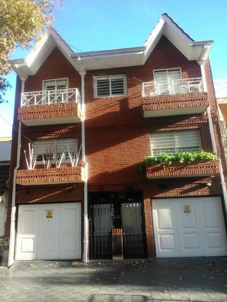3 bedrooms House in Buenos Aires, Argentina No. 102888