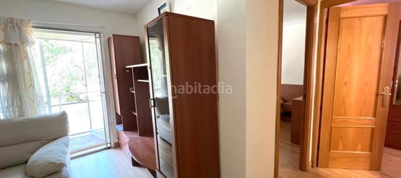 Apartamento de 2 dormitorios en Madrid, Spain No. 158808 2