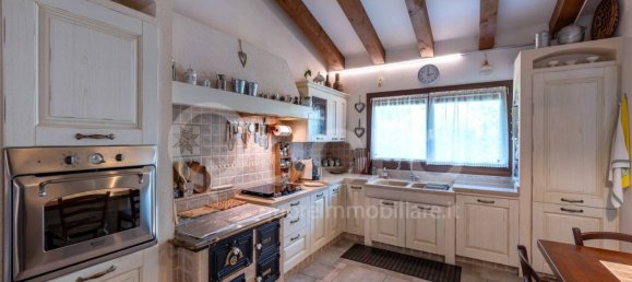 4 bedrooms Villa in Udine, Italy No. 283646 6