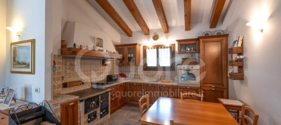 4 bedrooms Villa in Udine, Italy No. 283646 13