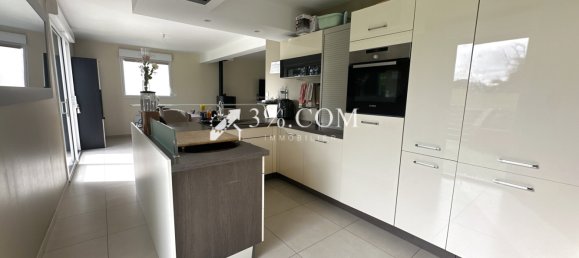 4 bedrooms House in Samer, France No. 156628 4