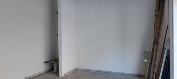 22m² Garage in Rome, Italy No. 327654 6