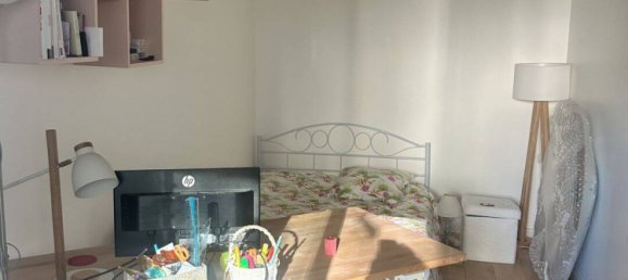 2 bedrooms Apartment in Chatillon, France No. 327053 5