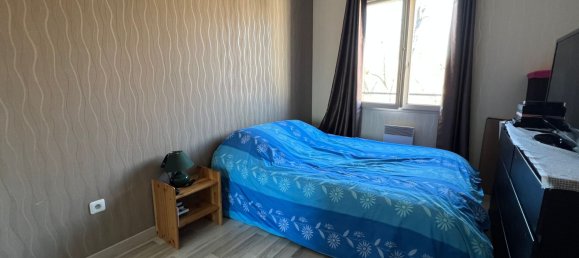 3 bedrooms House in La Queue-en-Brie, France No. 123584 3