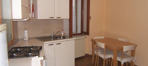 2 bedrooms House in Casola in Lunigiana, Italy No. 158952 4