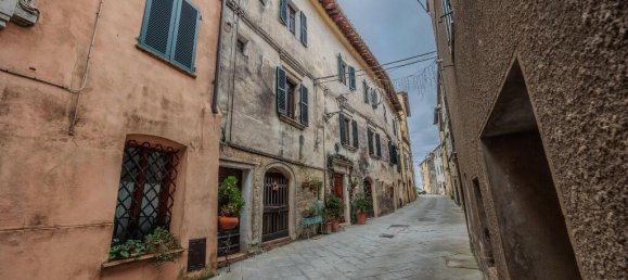 9 bedrooms House in San Casciano dei Bagni, Italy No. 71945 30