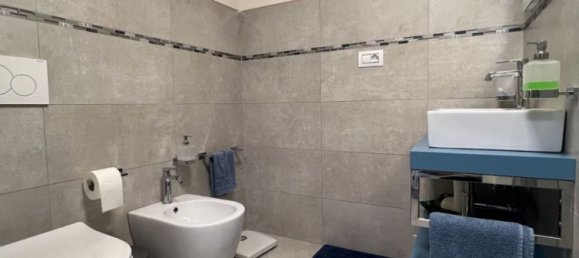 6 bedrooms Villa in Lastra a Signa, Italy No. 358450 8