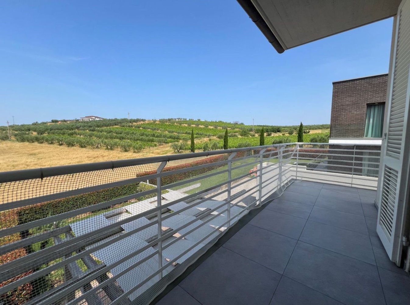 6 bedrooms Villa in Lastra a Signa, Italy No. 358450