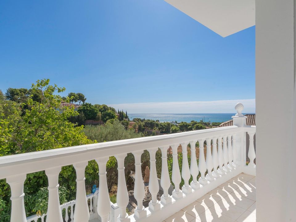 3 bedrooms Villa in Benalmadena, Spain No. 219126