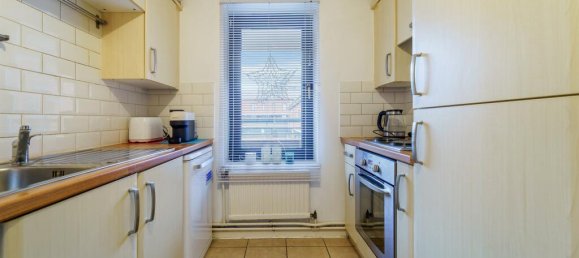 2 bedrooms Maisonette in Feltham, United Kingdom No. 9831 5