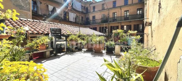 3 bedrooms Apartment in Turin, Italy No. 326814 3