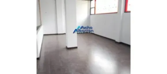 Коммерческая недвижимость 248м² в Бадахос, Испания № 156042 2