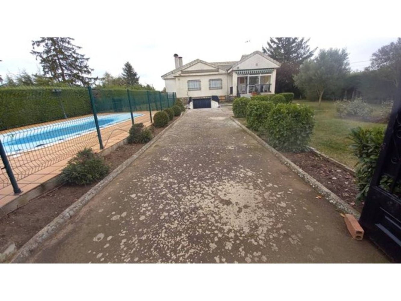 4 غرف نوم منزل في Salamanca, Spain رقم 91253