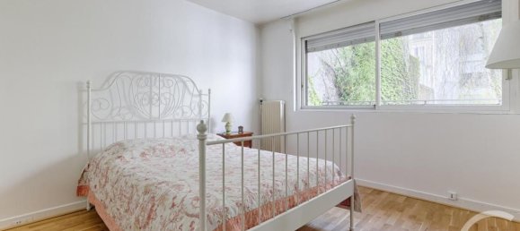 Дуплекс с 2 спальнями в Париж, Франция № 188212 6