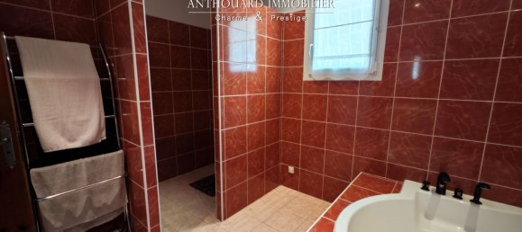 4 bedrooms House in Bergerac, France No. 298725 35