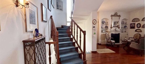 5 bedrooms Villa in Padua, Italy No. 217206 6