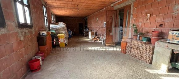 Дом с 9 комнатами в Роволон, Италия № 230792 4