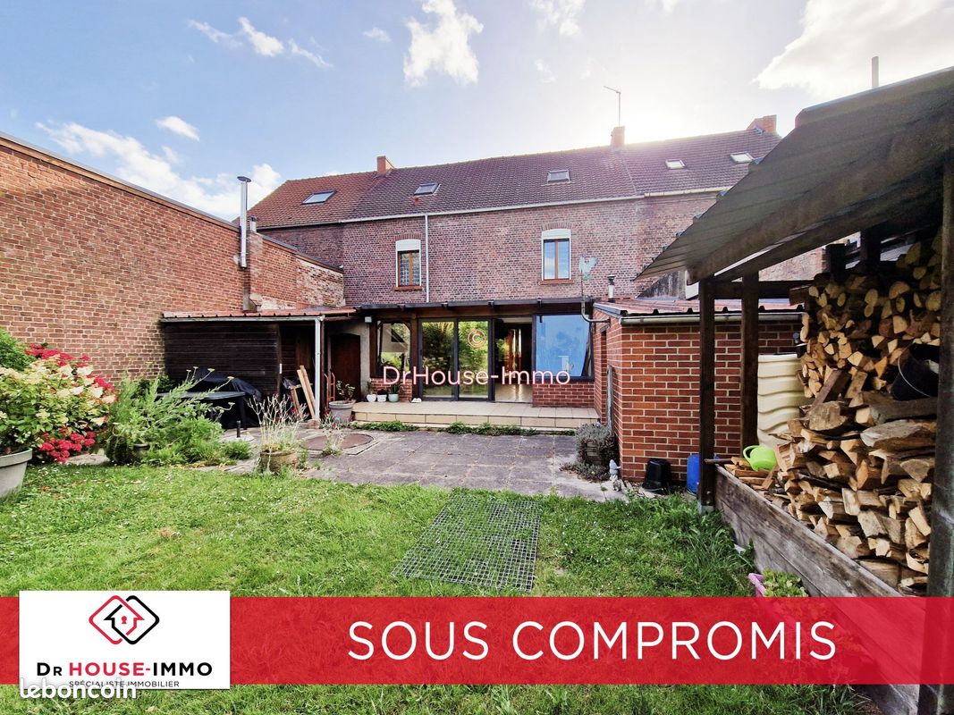 3 bedrooms House in Isbergues, France No. 51116