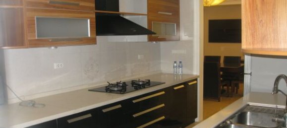 4 bedrooms Apartment in Tay Ho, Vietnam No. 6213 2