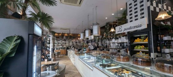 Propiedad comercial de 1 habitación en Rome, Italy No. 30991 13