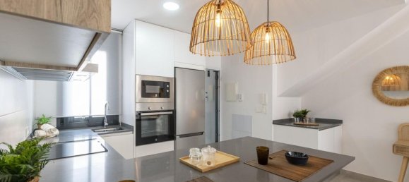 Бунгало с 2 спальнями в Ла Зения, Испания № 178190 17