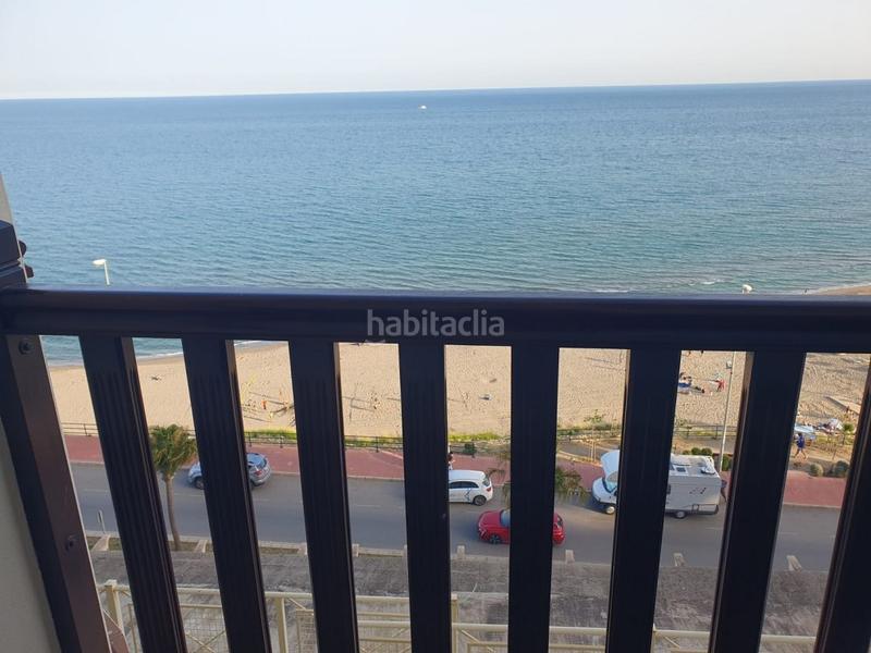 Apartamento de 2 dormitorios en Benalmádena, Spain No. 37209