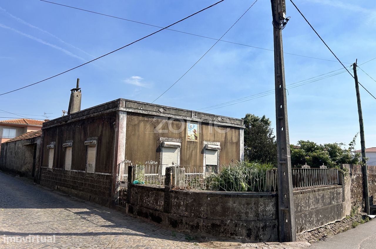 3 bedrooms House in Esposende, Portugal No. 15695