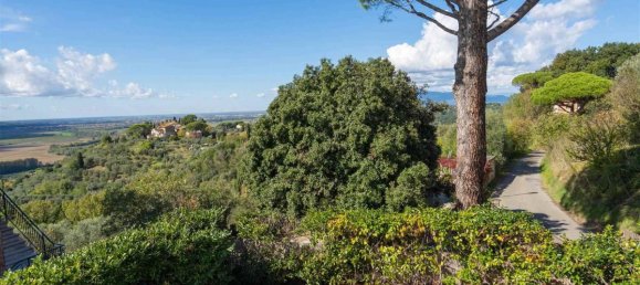 4 bedrooms House in Palaia, Italy No. 1554 4