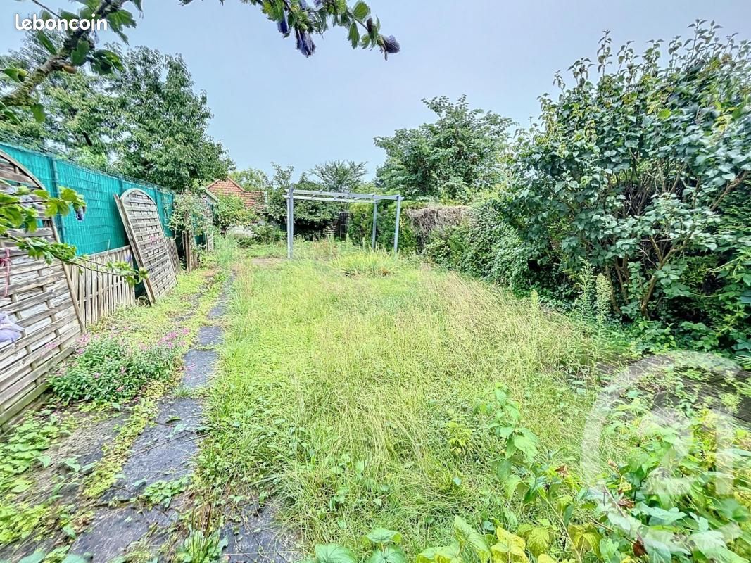 3 bedrooms House in Reims, France No. 219047