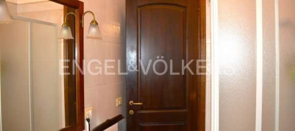 2 Schlafzimmer Wohnung in Civitanova Marche, Italy, Nr. 129189 9