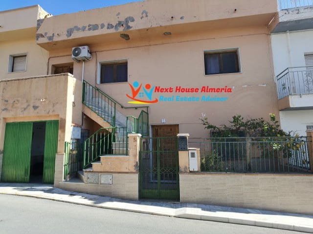 3 bedrooms Townhouse in Fines, Spain No. 286087