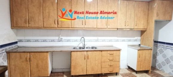 3 bedrooms Townhouse in Fines, Spain No. 286087 5