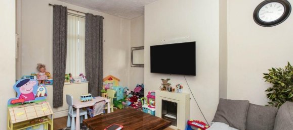  House in Blackburn, United Kingdom No. 2691 2