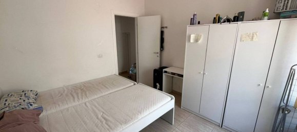 3 bedrooms Apartment in Naples, Italy No. 257513 2