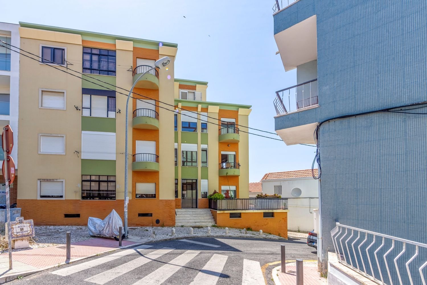 Apartamento de 1 dormitorio en Oeiras, Portugal No. 217422