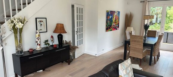 5 bedrooms House in Lesigny, France No. 171115 6