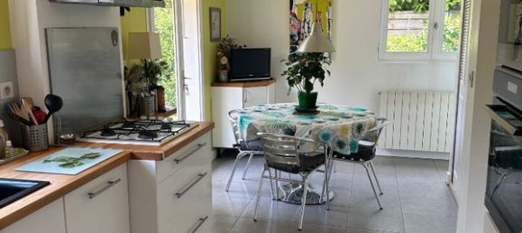 5 bedrooms House in Lesigny, France No. 171115 9